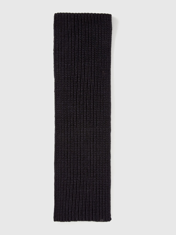 KNITTED SCARF Junior Boy image number 2